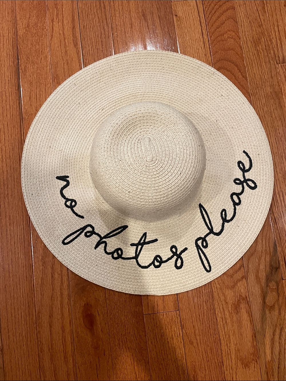 David and Young Cream Straw Sun Hat with Black Script